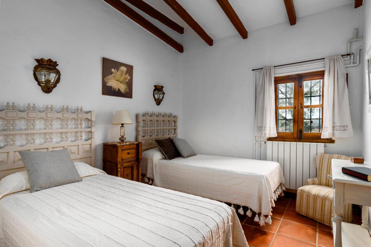 Refugio Andaluz Con Piscina Entre Olivos Villanueva de Tapia ภายนอก รูปภาพ