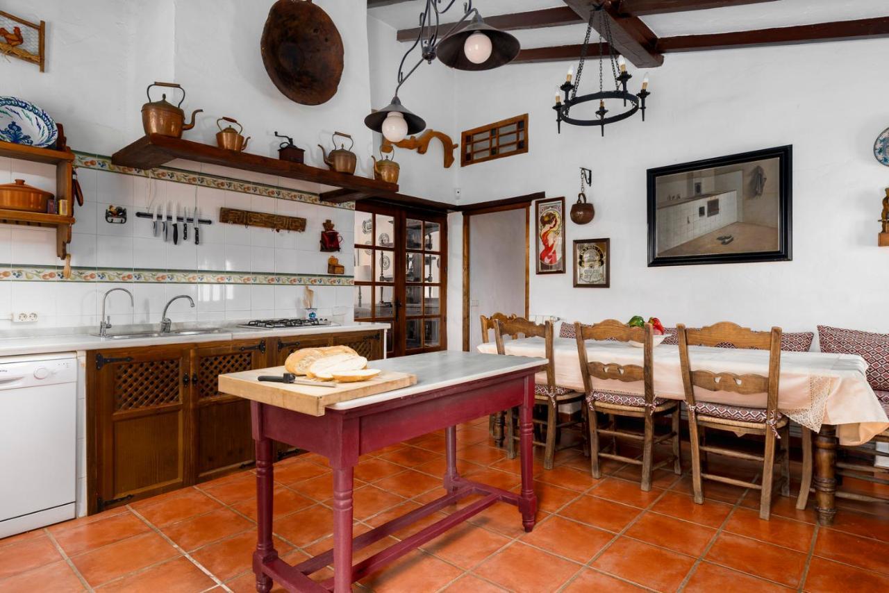 Refugio Andaluz Con Piscina Entre Olivos Villanueva de Tapia ภายนอก รูปภาพ
